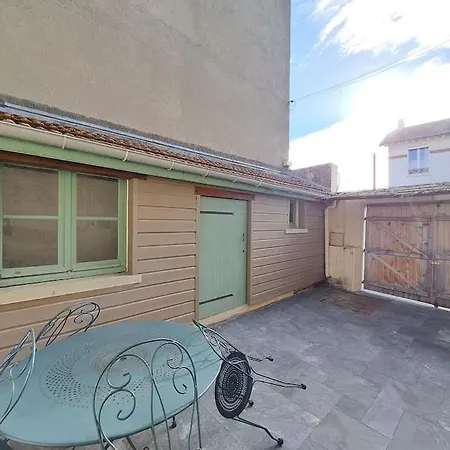 Santorin, Duplex Chaleureux Ρενς